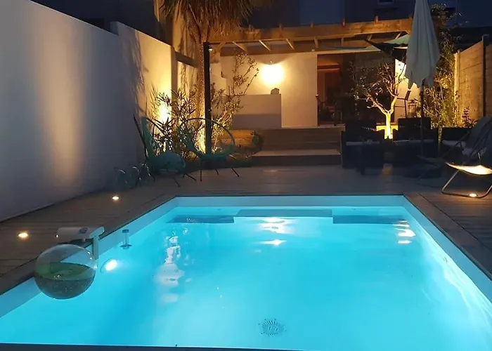 Baliste Et Sa Piscine Aux Sables D'olonne